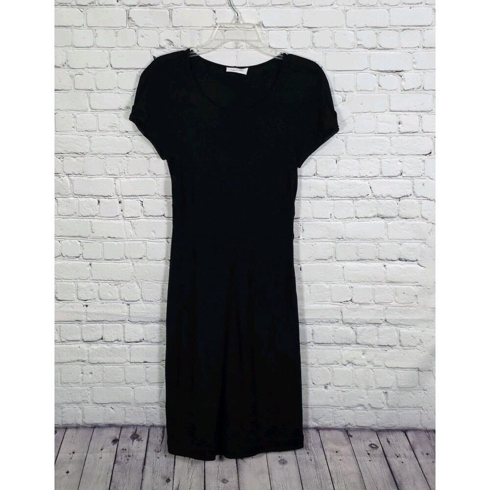 Calvin Klein Petite Black Scoop-Neck Short Sleeve. Sheath Knee Length Dress
